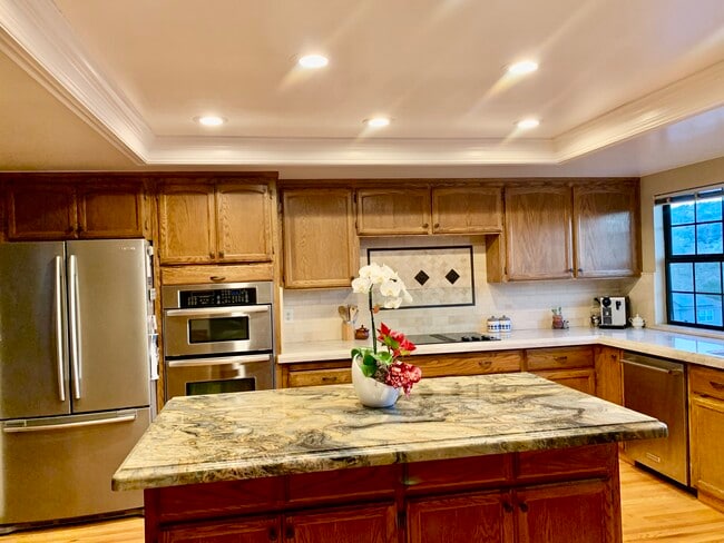 Building Photo - 7183 Brooktree Ct