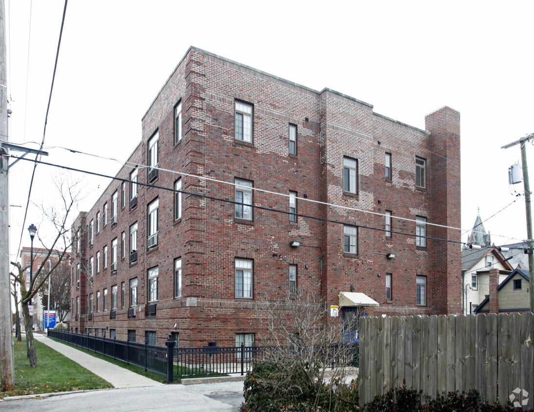 Garrison Flats Apartments Fort Wayne, IN