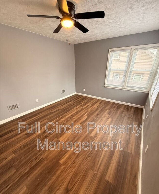 Foto del edificio - 4327 Larimore Ave