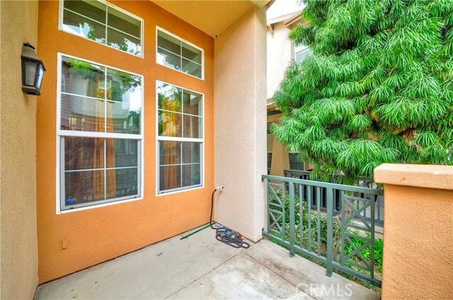 Foto del edificio - 2068 Owens Dr