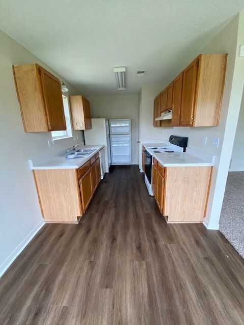 Building Photo - 2106 Ruger Dr