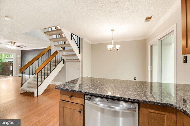 Foto del edificio - 2222 Southgate Square