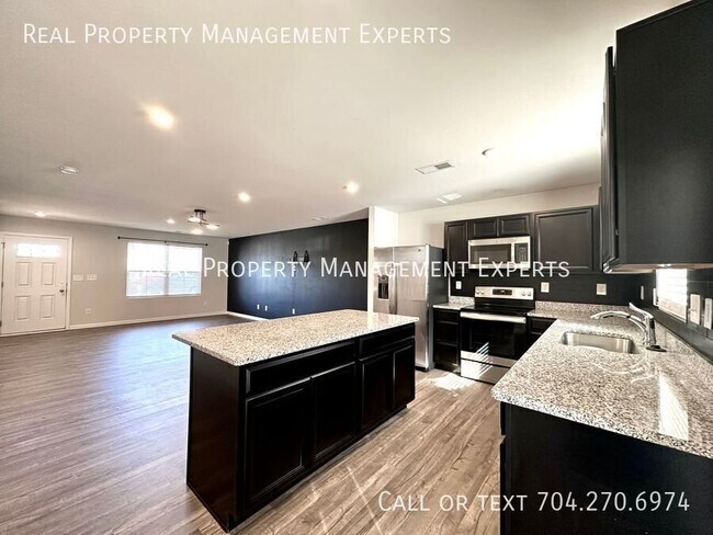 Foto del edificio - 3222 Bouquet St