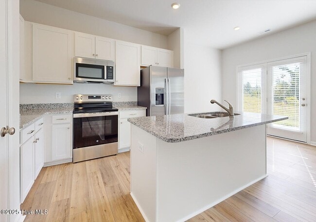 Photo - 2007 Isabella Park Blvd House