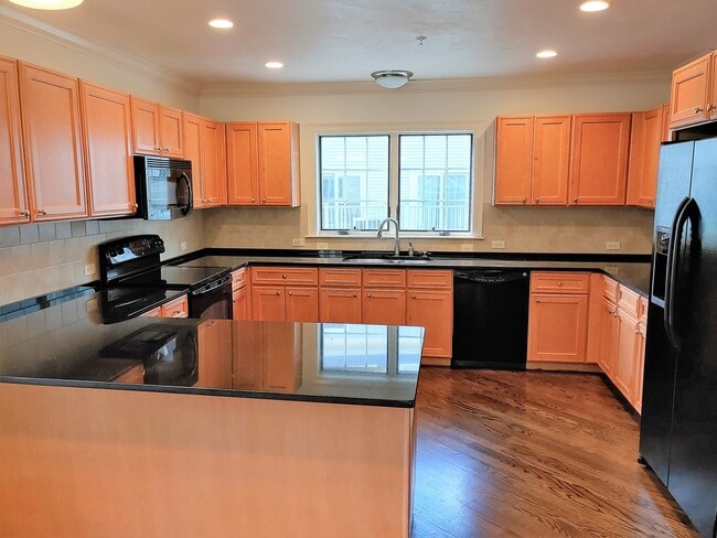 Foto del edificio - 19 Chatham Way