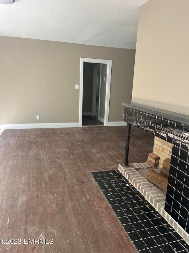 Foto del edificio - 3228 Grandview Ave