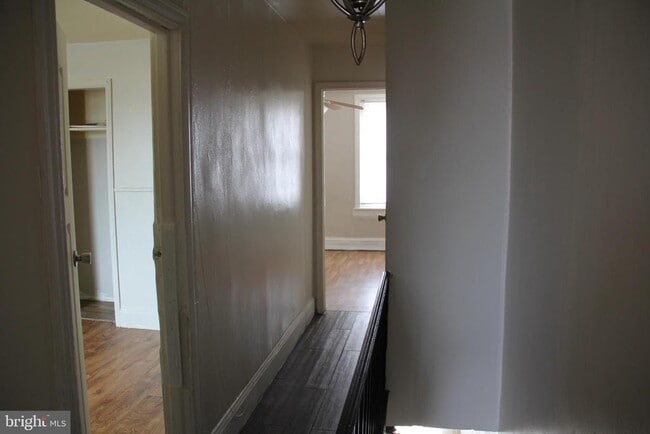 Building Photo - 3085 Potter St