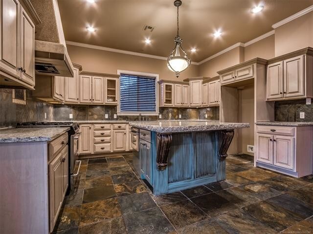 Foto del edificio - 3105 Heritage Hills Pkwy