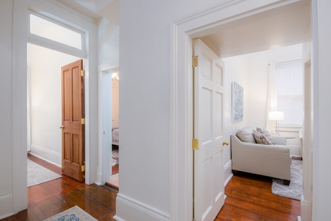 living room - 4221 Prytania St