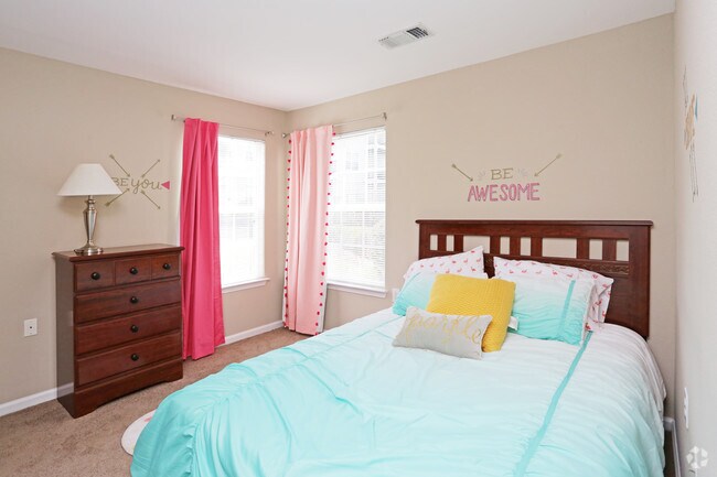 2HAB, 2BA - 1,000 ft² - Habitación - Cambury Hills