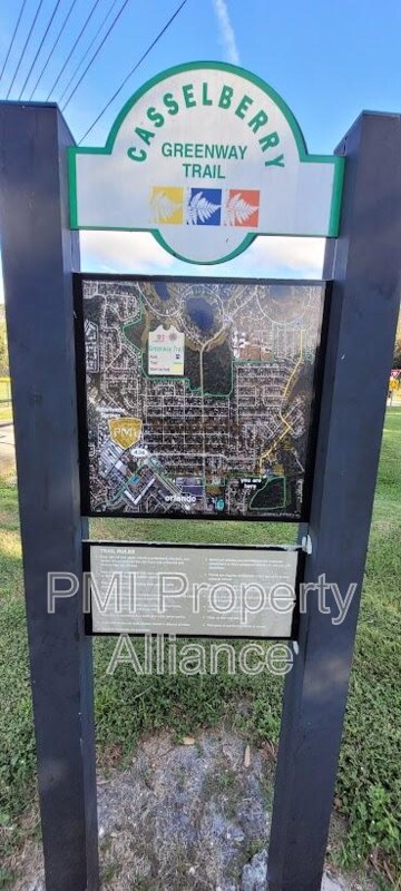 Foto del edificio - 10 Winding Ridge Rd
