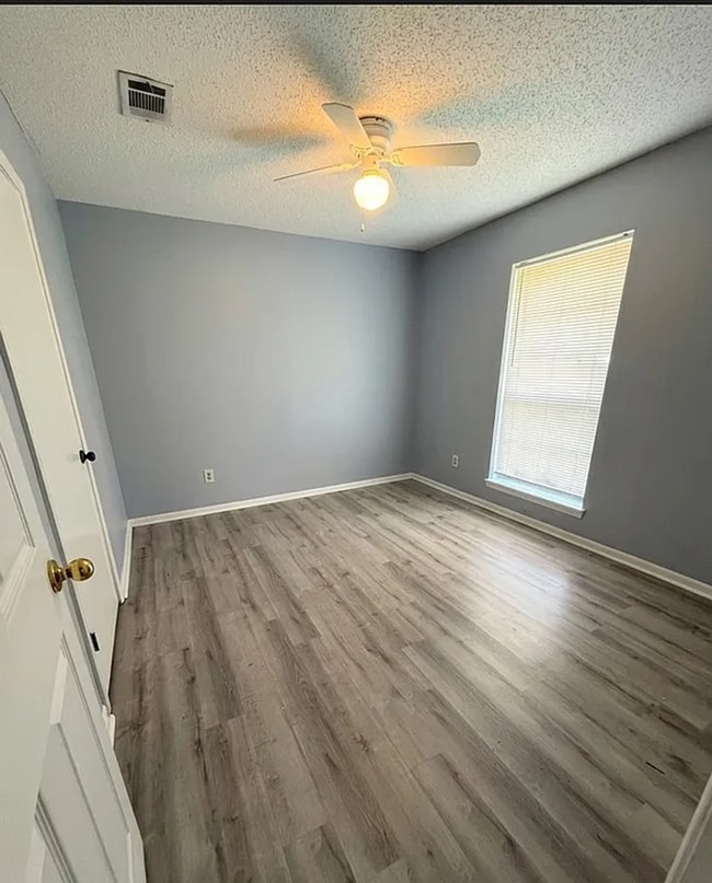 Foto del edificio - 1625 Glendale Ave
