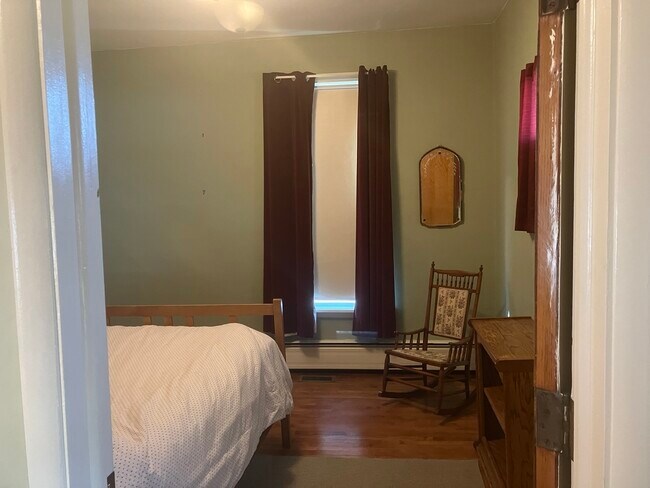 Foto del edificio - 819 Ferdinand Ave