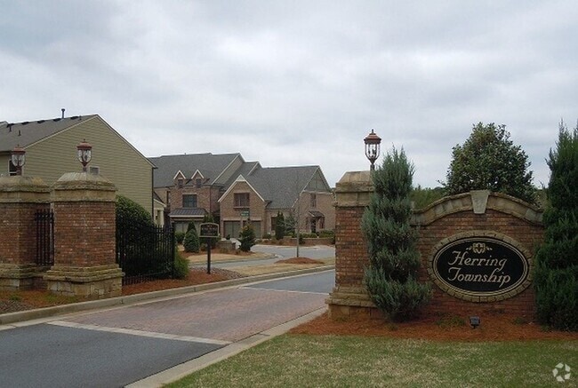 Community - 1080 Township Cir