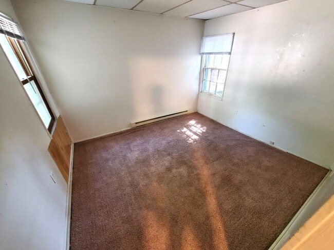 Building Photo - 2123 4th St