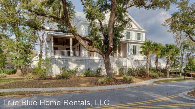 Building Photo - 7 br, 5.5 bath House - 334 Chimney Back St...