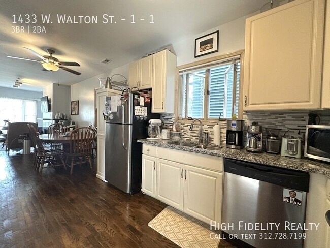 Foto del edificio - 1433 W Walton St