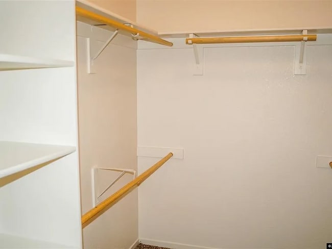 Building Photo - 10950 Darlington Oak Ct