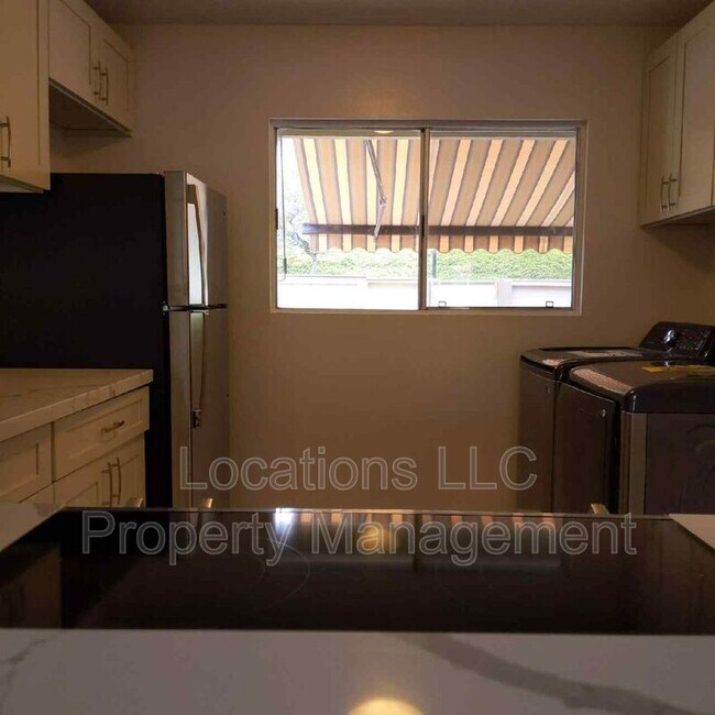 Building Photo - 44-392 Olina St