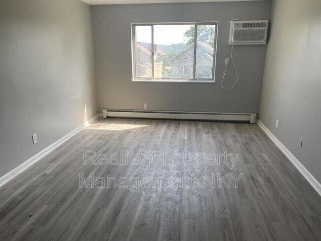 Foto del edificio - 2517 Warren St