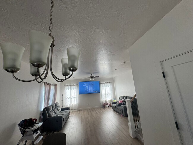 Foto del edificio - 1172 Doris Lp Rd