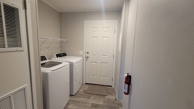 Foto del edificio - 444 Nevada