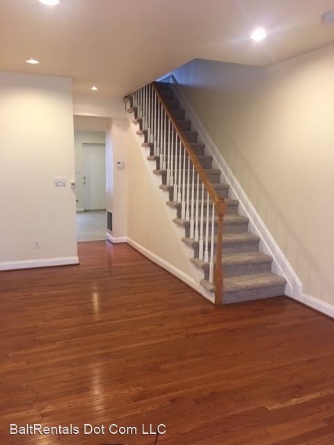 Primary Photo - 2 br, 1.5 bath House - 422 N Streeper Street