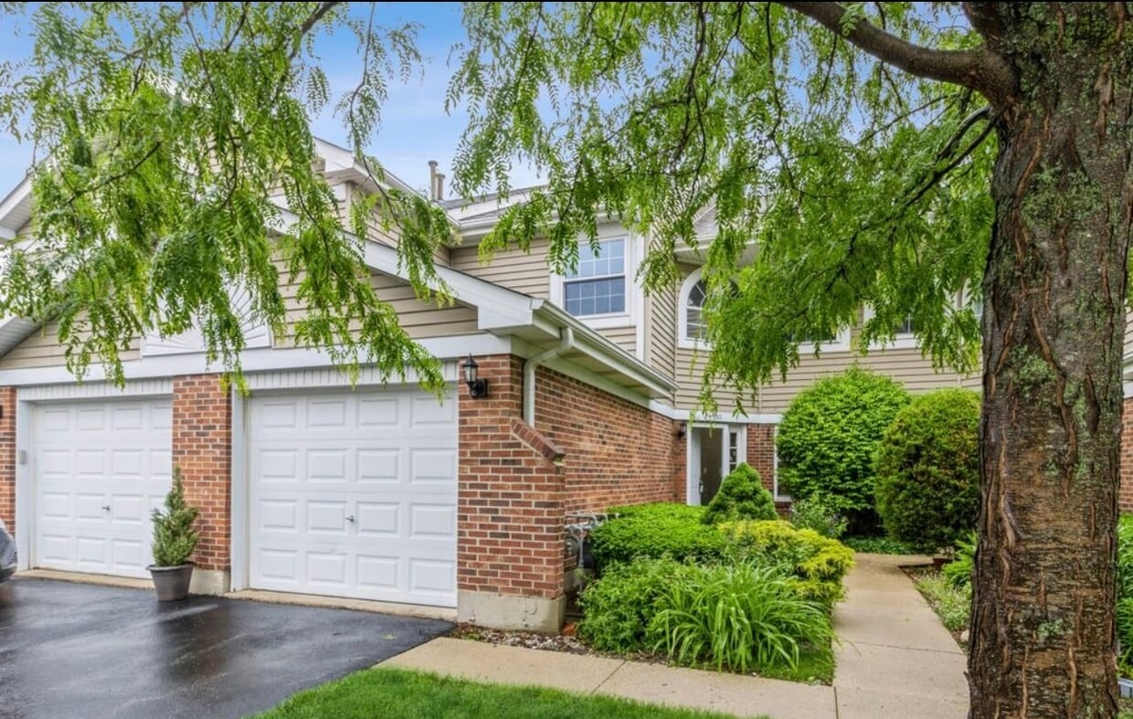 Primary Photo - 750 W Happfield Dr