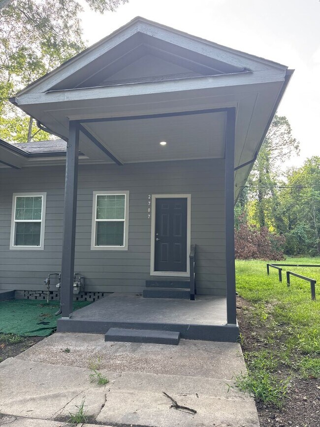 Foto del edificio - One bedroom in Monroe!