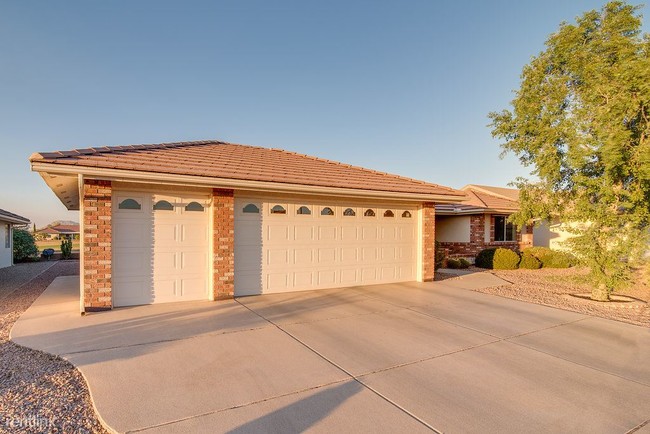 Building Photo - 11446 E Mendoza Ave
