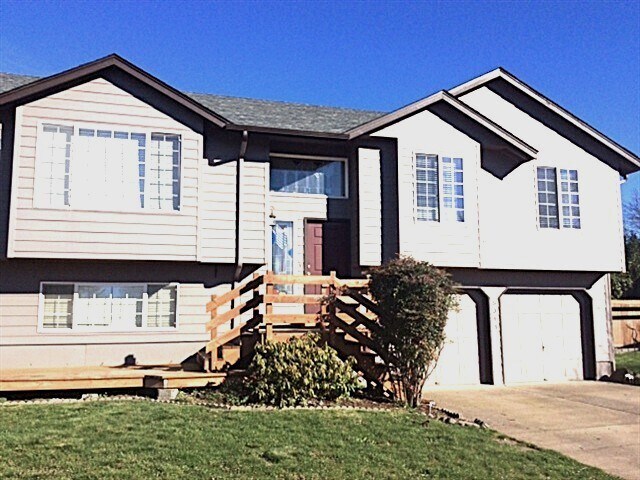 Foto principal - 5393 Newton Ct
