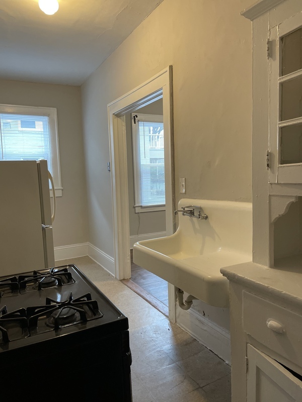Foto del edificio - 2108 E 7th St