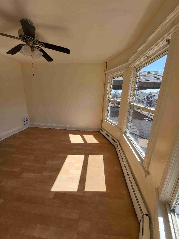 70 Freeman St Unit 2nd, Hartford, CT 06114 Room for Rent in Hartford