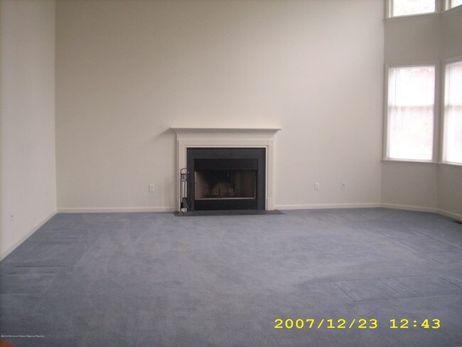 Building Photo - 16 Harvest Way