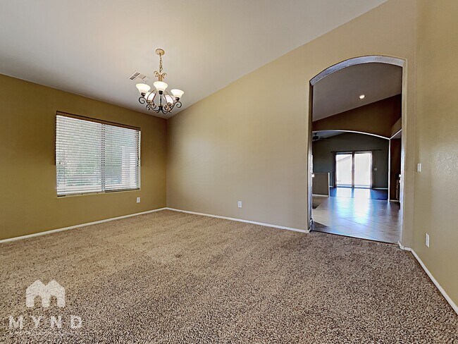Building Photo - 2226 W Roy Rogers Rd