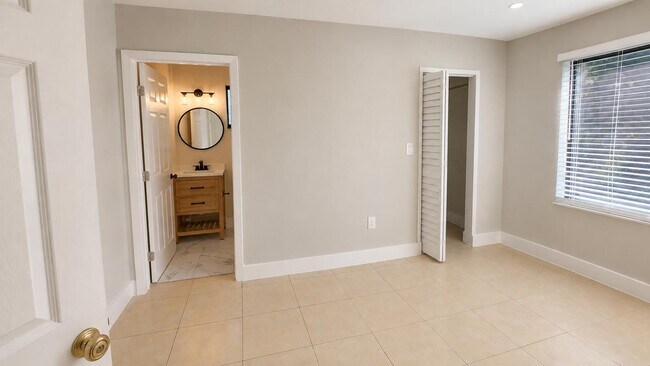 Foto del edificio - 6220 SW 27th St