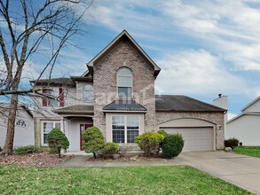 Building Photo - 1131 Clark Dr