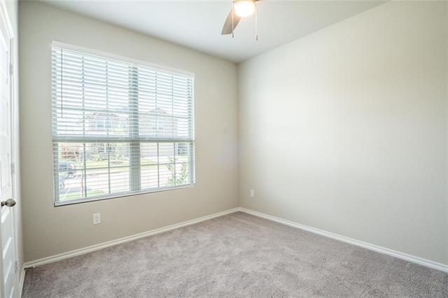 Foto del edificio - 951 Hurstwood Dr