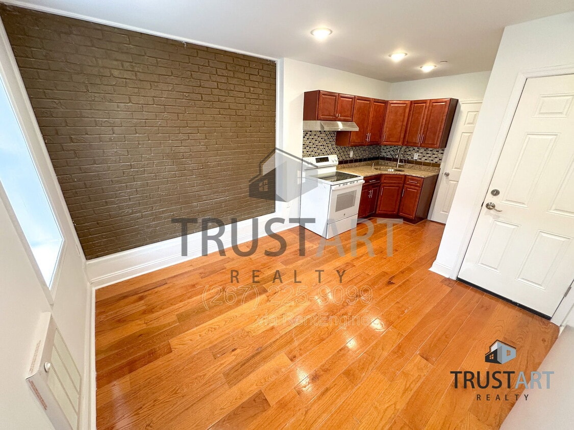 Photo - 2025 North 4th Street