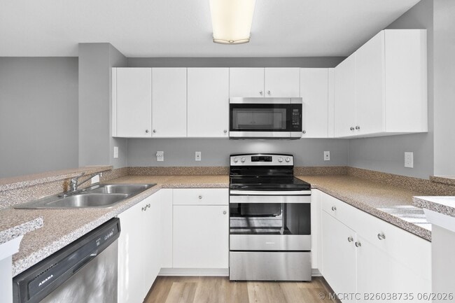 Building Photo - 4822 Chancellor Dr