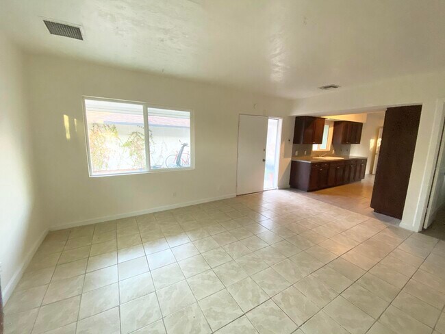 Foto del edificio - 1442 E Diamond St