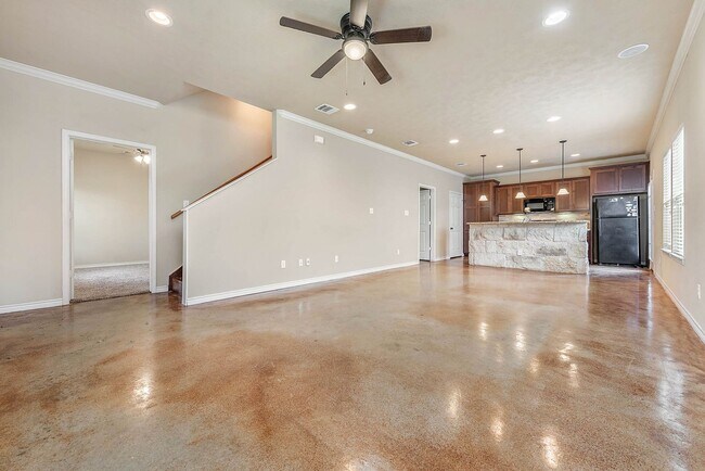 Foto del edificio - Beautiful 4 Bed, 4 Bath Home!
