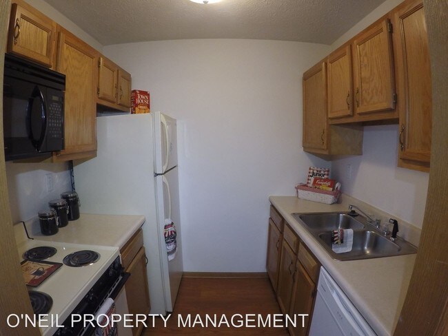 Building Photo - 2807 S Beck Ln