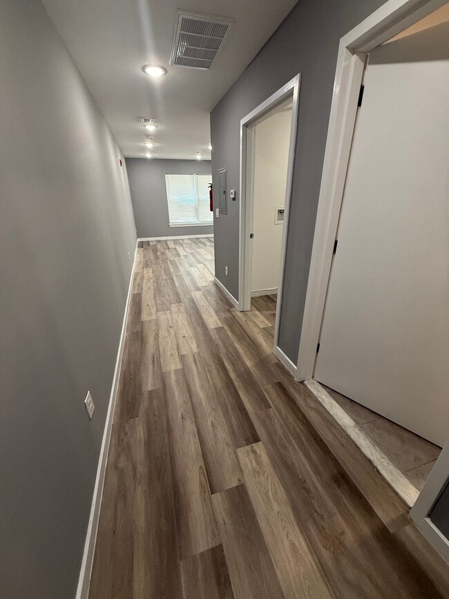 Foto del edificio - 159-161 12th Ave