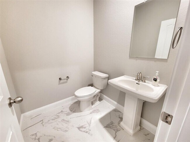 Foto del edificio - 1727 Harvest Lake Dr