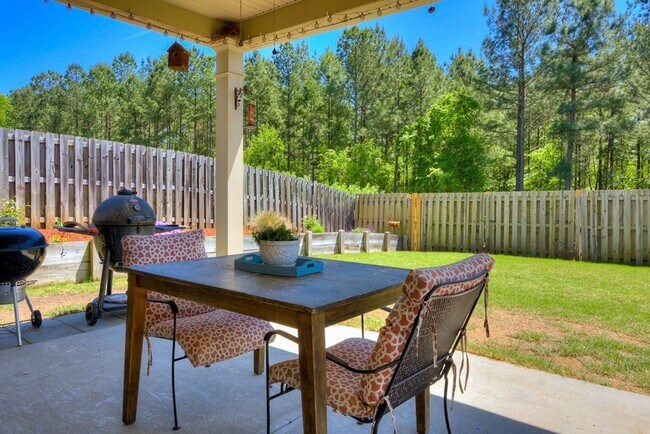 Foto del edificio - 3840 Berkshire Way