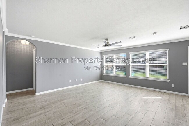 Foto del edificio - 21103 N Valley Ct