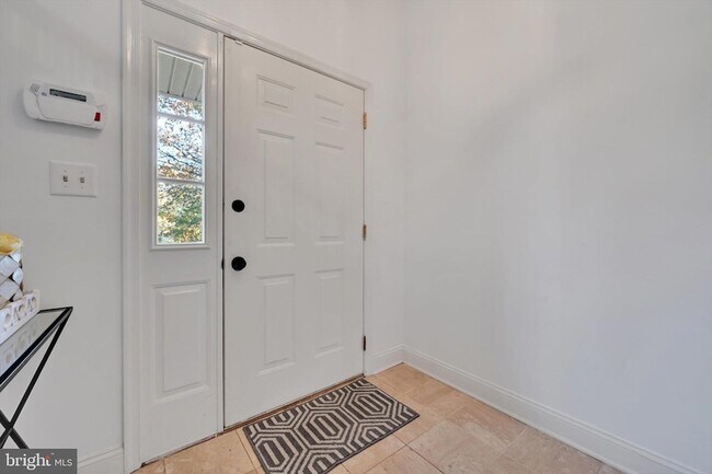 Foto del edificio - 106 Brookside Dr