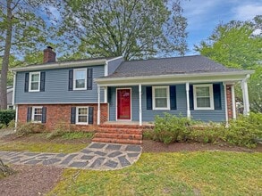 Building Photo - 2304 Carrollwood Ct
