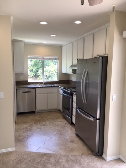 Kitchen - 34152 Selva Rd
